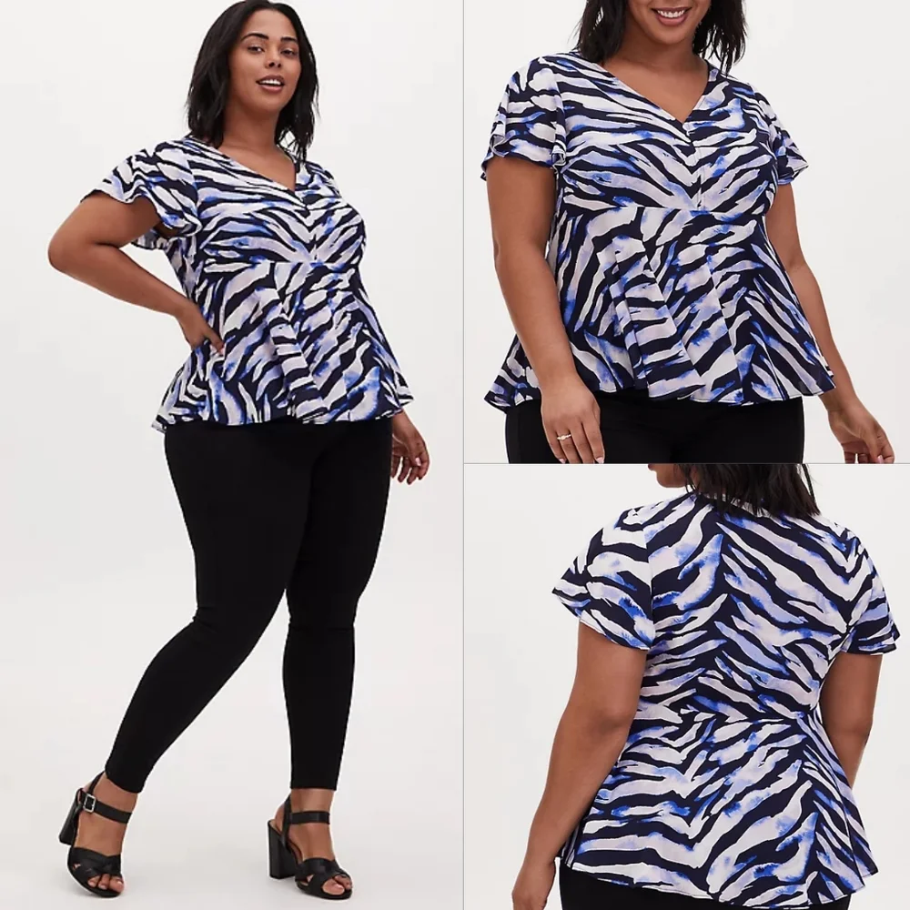 Torrid Navy Zebra Georgette Peplum Blouse Size 1